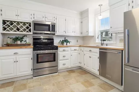 34 Washington St, Reading, MA 01867 photo 16