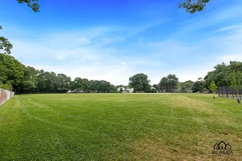 34 Washington St, Reading, MA 01867 photo 40