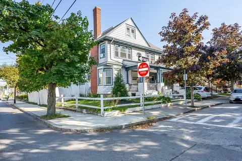 Exterior - 245 Madison St, Fall River, MA 02720 photo 3 of 4
