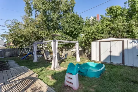Exterior - 245 Madison St, Fall River, MA 02720 photo 4 of 4