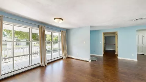 25 Clara Rd, Framingham, MA 01701 photo 3