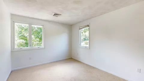25 Clara Rd, Framingham, MA 01701 photo 10