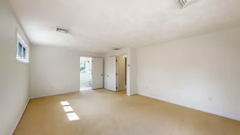 25 Clara Rd, Framingham, MA 01701 photo 13