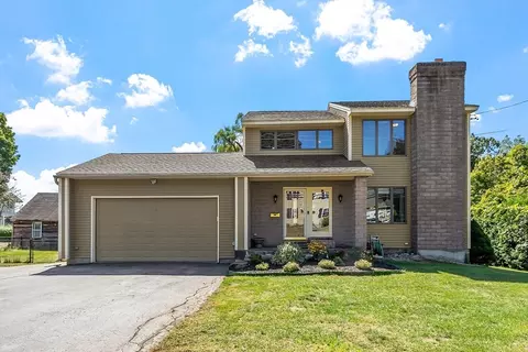 12 Keystone Dr, Leominster, MA 01453