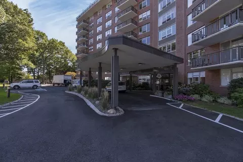 280 Boylston St #814, Newton, MA 02459