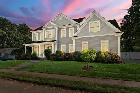 28 Old Farm Rd, Needham, MA 02492 photo 41