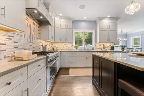 28 Old Farm Rd, Needham, MA 02492 photo 15