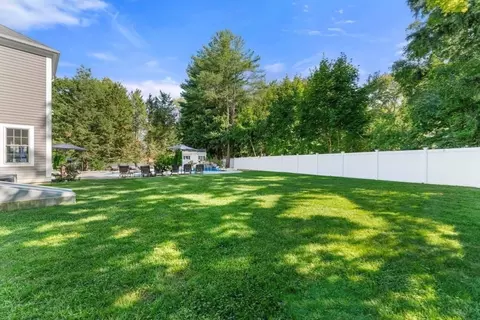28 Old Farm Rd, Needham, MA 02492 photo 34