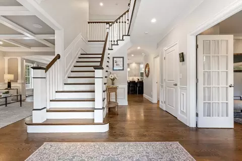 28 Old Farm Rd, Needham, MA 02492 photo 3