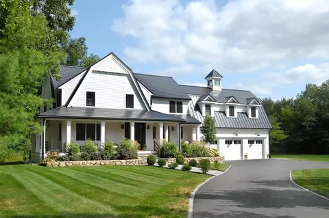 11 Williams Rd, Concord, MA 01742