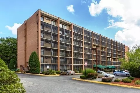 235 Winthrop St #4410, Medford, MA 02155