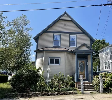57 S Walker St, Lowell, MA 01851
