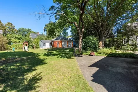 66 Berwick St, Worcester, MA 01602 photo 35