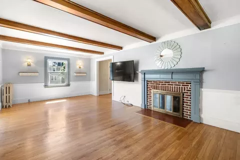 66 Berwick St, Worcester, MA 01602 photo 9