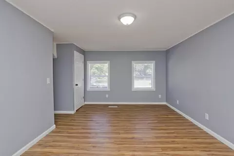 93 Hancock St, Springfield, MA 01109 photo 13