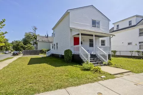 93 Hancock St, Springfield, MA 01109 photo 2