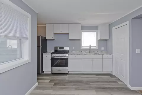 93 Hancock St, Springfield, MA 01109 photo 7