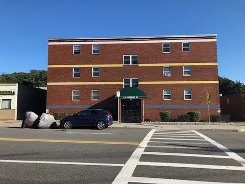 116 Spring St #C -7, West Roxbury, MA 02132