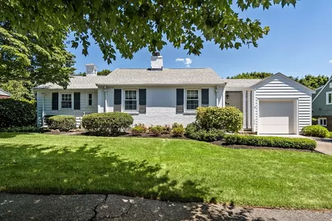 10 Beverly Rd, Arlington, MA 02474
