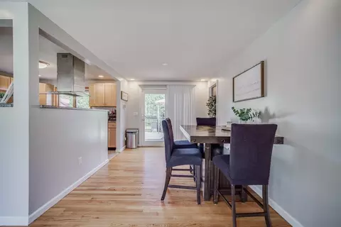 Dining - 135 Tamarack Dr, Springfield, MA 01129 photo 2 of 3
