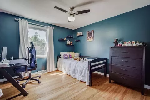Bedroom - 135 Tamarack Dr, Springfield, MA 01129 photo 5 of 6