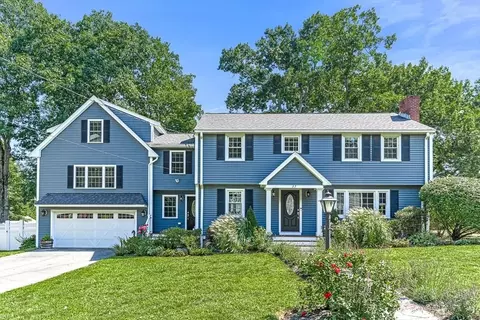 37 Gregory Rd, Wakefield, MA 01880
