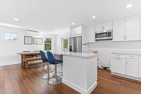Kitchen - 37 Gregory Rd, Wakefield, MA 01880 photo 6 of 7