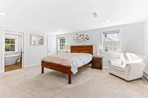 Bedroom - 37 Gregory Rd, Wakefield, MA 01880 photo 3 of 6