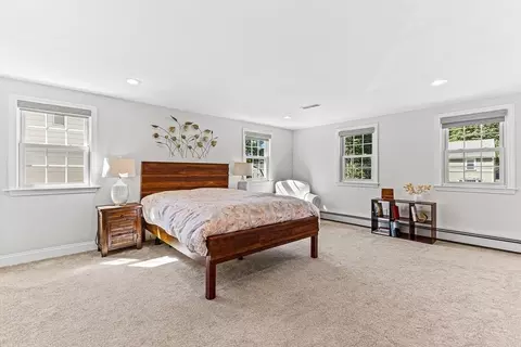 Bedroom - 37 Gregory Rd, Wakefield, MA 01880 photo 2 of 6