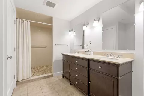 Bath - 5 Mayflower Rd, Needham, MA 02492 photo 7 of 7