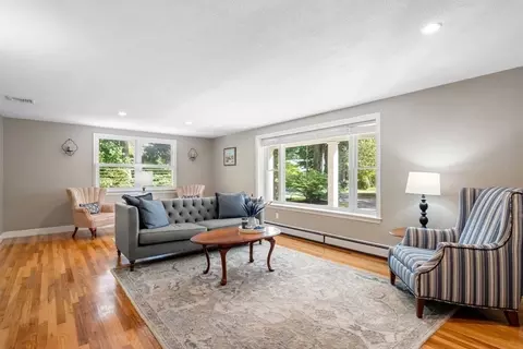 19 Stanford Dr, Hingham, MA 02043 photo 7