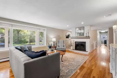 19 Stanford Dr, Hingham, MA 02043 photo 6