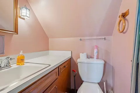 Bath - 34 Longmeadow Ave, Worcester, MA 01606 photo 1 of 3
