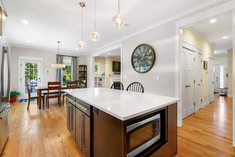 32 Putnam St #32, Needham, MA 02494 photo 8