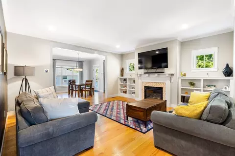 32 Putnam St #32, Needham, MA 02494 photo 4
