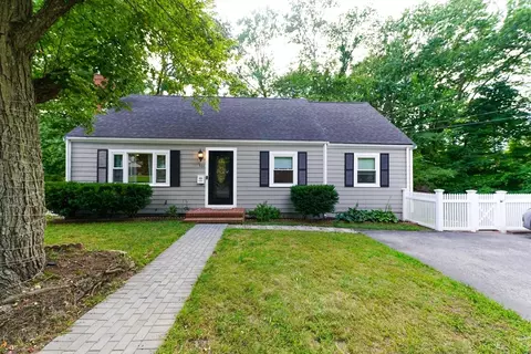 531 Pine St, Weymouth, MA 02190