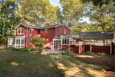 108 Larson Rd, Stoughton, MA 02072