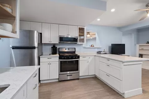 Kitchen - 22 James St #22A, Brookline, MA 02446 photo 8 of 9