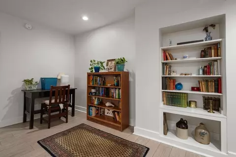 22 James St, Brookline, MA 02446 photo 10