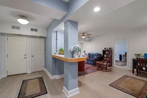 22 James St, Brookline, MA 02446 photo 8