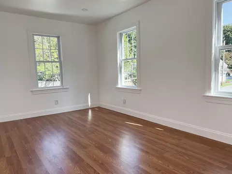 Living - 322 Summer Ave, Reading, MA 01867 photo 5 of 5