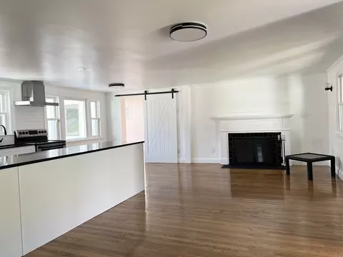 Living - 322 Summer Ave, Reading, MA 01867 photo 2 of 5
