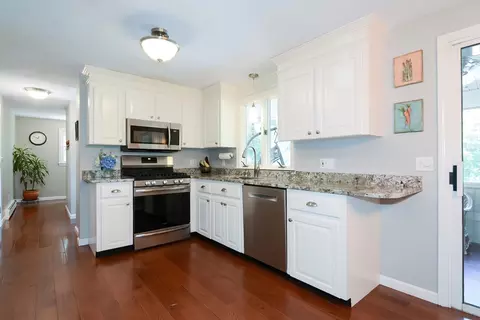 6 Pease Rd, Upton, MA 01568 photo 6