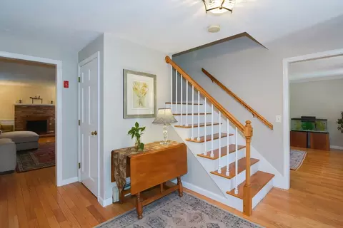 6 Pease Rd, Upton, MA 01568 photo 4
