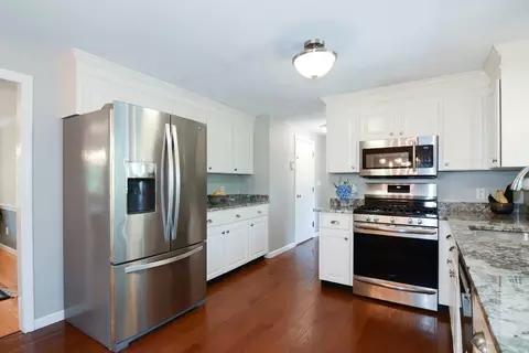 6 Pease Rd, Upton, MA 01568 photo 7