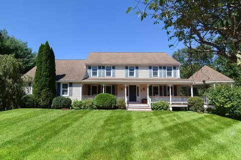 6 Pease Rd, Upton, MA 01568