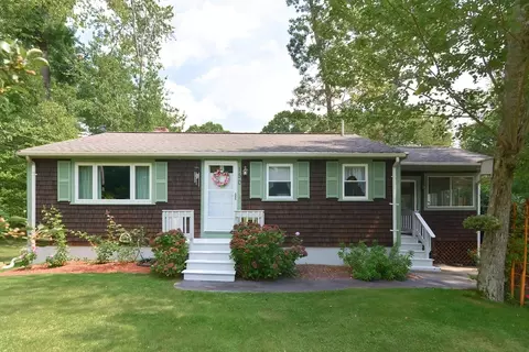 150 Hillcrest Rd, East Bridgewater, MA 02333