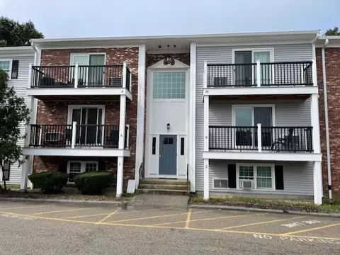 7 Chapel Hill Dr #12, Plymouth, MA 02360