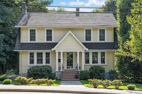 44 Prospect Hill Rd, Lexington, MA 02421