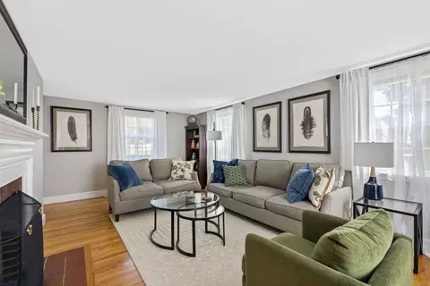 214 High St, Reading, MA 01867 photo 7